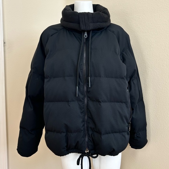 Varley Granville Black Puffer Jacket Medium Revolve Anthro Ski Winter - Picture 2 of 11